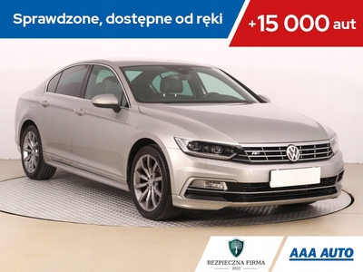 Volkswagen Passat B8 Limousine 1.8 TSI BlueMotion Technology 180KM 2017