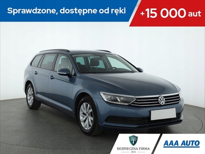 Volkswagen Passat B8 Variant 1.4 TSI BlueMotion Technology 125KM 2018