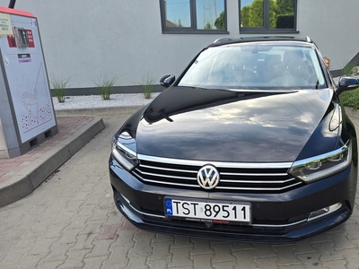 Volkswagen Passat B8 Variant 1.6 TDI BlueMotion SCR 120KM 2016