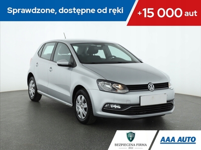 Volkswagen Polo V Hatchback 3d Facelifting 1.0 75KM 2015