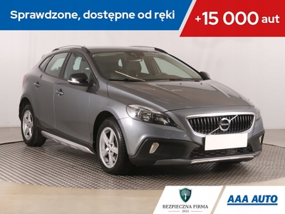 Volvo V40 II Hatchback Facelifting 2.0 T4 190KM 2017