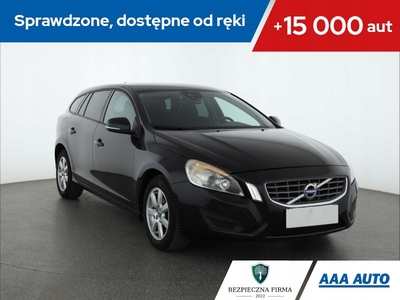 Volvo V60 I Kombi 2.0 D3 163KM 2012