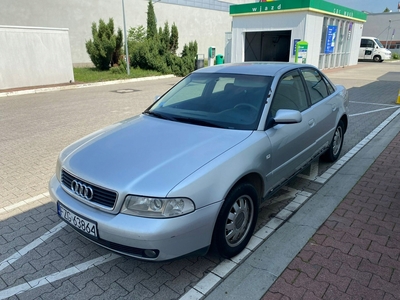 Audi A4 B5 Sedan 1.9 TDI 116KM 2000