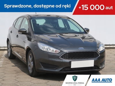 Ford Focus III Hatchback 5d facelifting 1.6 Ti-VCT 105KM 2018