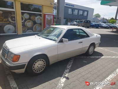 Mercedes-Benz W124