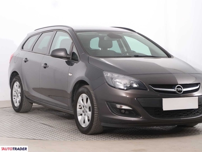 Opel Astra 1.6 108 KM 2015r. (Piaseczno)