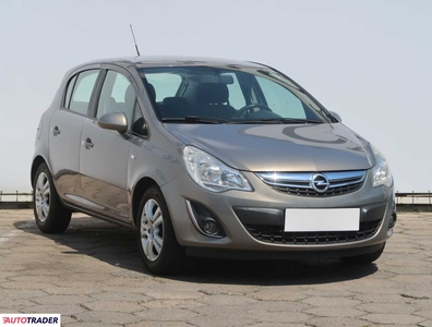 Opel Corsa 1.2 84 KM 2013r. (Piaseczno)