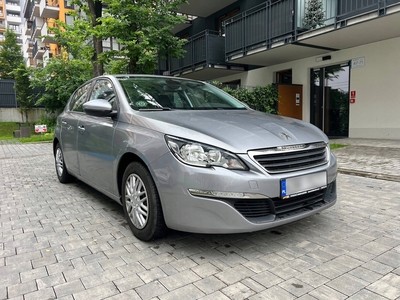 Peugeot 308 II Hatchback 5d 1.2 VTi 82KM 2013