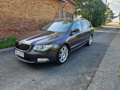 Skoda Superb II Kombi 2.0 TSI 200KM 2010