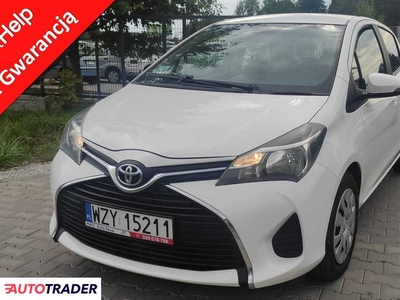 Toyota Yaris 1.0 benzyna 98 KM 2015r. (Stare Budy)