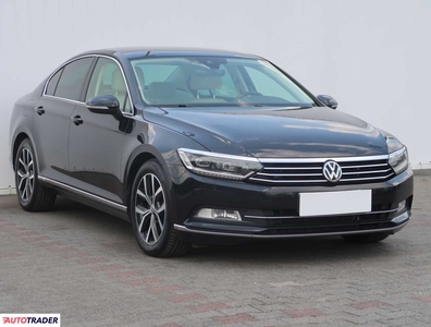 Volkswagen Passat 2.0 187 KM 2018r. (Piaseczno)