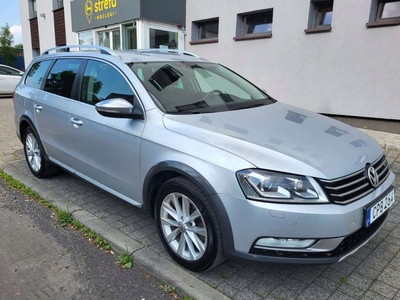 Volkswagen Passat B7 Variant 2.0 TDI CR BlueMotion 177KM 2014