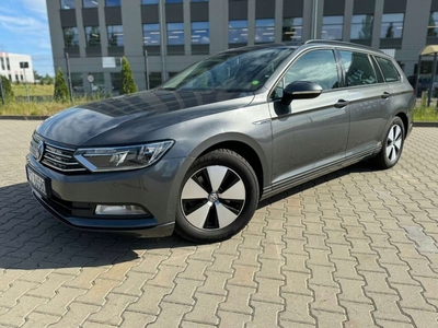 Volkswagen Passat B8 Variant 1.6 TDI BlueMotion SCR 120KM 2016