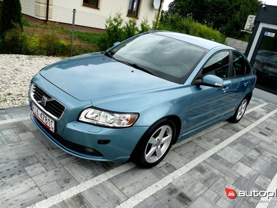 Volvo S40