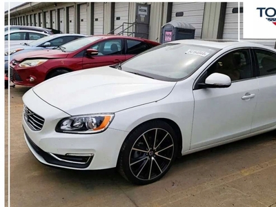 Volvo S60 II Sedan Facelifting 2.0 T5 DRIVE-E 245KM 2016