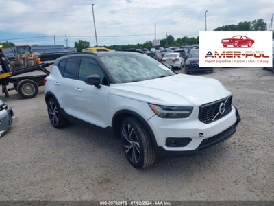 Volvo XC40 2021