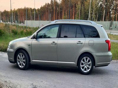 2005 TOYOTA AVENSIS 2,2 177 KM