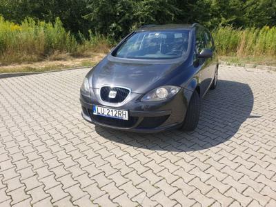 Altea XL 1.6 MPI 2007 rok, dwa komplety opon