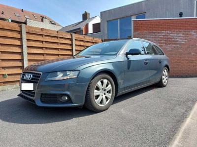 Audi A4 avant 2010r. 2.0TDI 136km