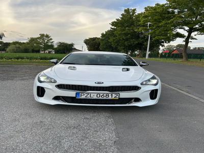 Kia stinger 2.0 gt line awd 2019