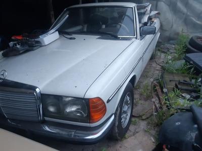 Mercedes cabrio w123