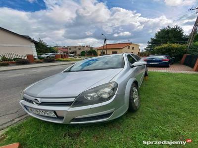 Opel astra H 3 2005r