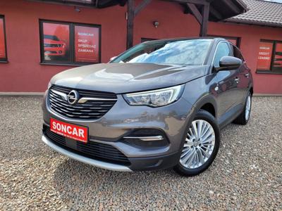 Opel Grandland X 1,2 TURBO 131KM EXECUTIVE+NAWI+PANORAMADACH