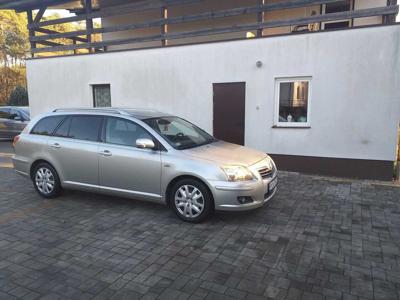 SPRZEDAM Toyota Avensis 2.2