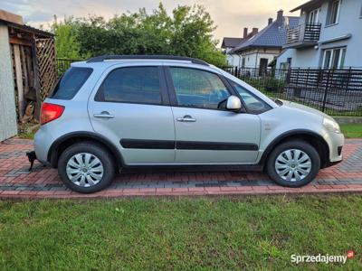 Suzuki SX4 napęd 4x4 zadbany