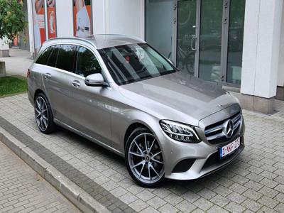 Używane Mercedes-Benz Klasa C - 78 999 PLN, 121 000 km, 2018