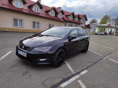 Używane Seat Leon - 64 600 PLN, 142 500 km, 2015