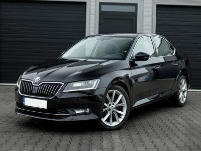 Używane Skoda Superb - 77 367 PLN, 274 000 km, 2019