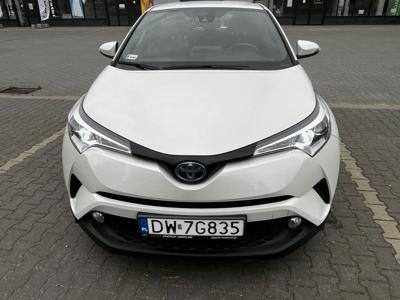 Używane Toyota C-HR - 94 000 PLN, 42 000 km, 2017