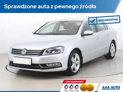 Używane Volkswagen Passat - 48 000 PLN, 176 644 km, 2012