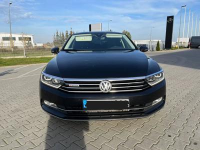 Używane Volkswagen Passat - 76 998 PLN, 256 000 km, 2015