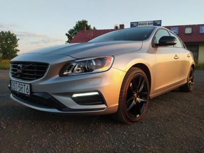 Używane Volvo S60 - 67 500 PLN, 108 725 km, 2017