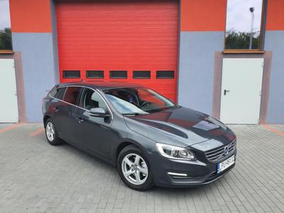 Używane Volvo V60 - 48 900 PLN, 229 453 km, 2016