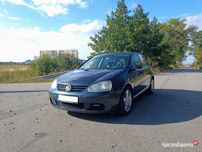 Volkswagen Golf V 1.9 TDI