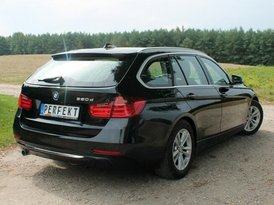 BMW 320 F30 F31 2.0 D 184 KM Automat LUXURY Skóra HEAD-UP Kamera PANORAMA Hak