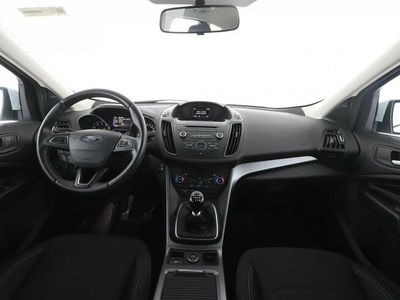 Ford Kuga klima-auto/ PDC/ tempomat /Bluetooth