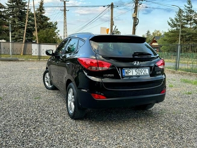 Hyundai ix35, udokumentowany przebieg, auto wygląda jak nowe.