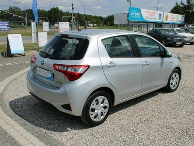 Toyota Yaris Hybrid Premium F-vat Salon Polska Gwarancja