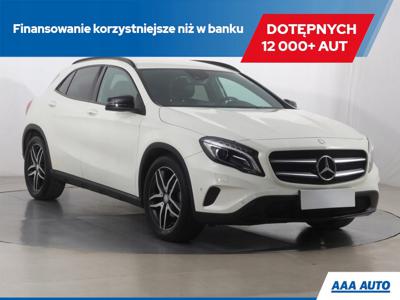 Mercedes GLA I Off-roader 1.6 200 156KM 2014