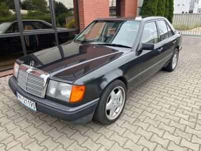 Mercedes W124 Sedan 2.6 160KM 1988