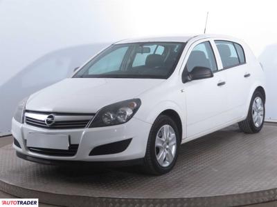 Opel Astra 1.2 88 KM 2010r. (Piaseczno)