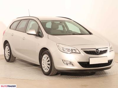 Opel Astra 1.7 123 KM 2012r. (Piaseczno)