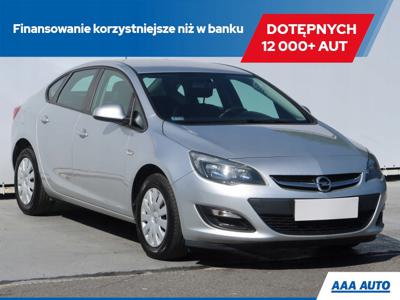 Opel Astra J Sedan 1.6 CDTI ecoFLEX 110KM 2016