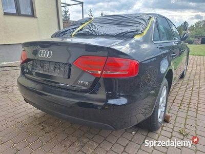 Audi A4 B8 2011 Sedan Lift czarny Ly9B Uszkodzony