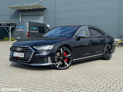 Audi S8