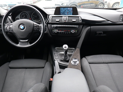 BMW 3 2015 320 d 235375km Kombi